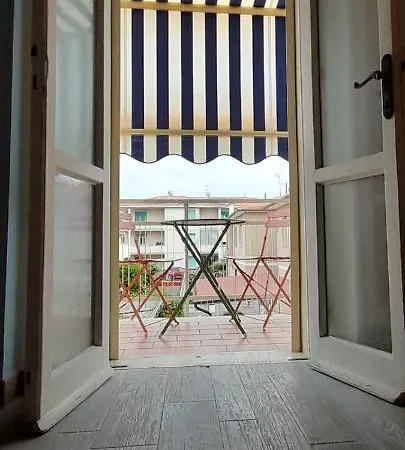 Casina Al Mare Apartment Cecina (Livorno)